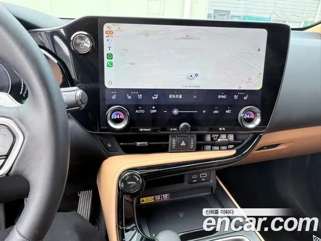 2026 Lexus N-Class — صورة 10