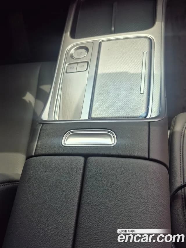 2027 Hyundai Grandeur — صورة 9