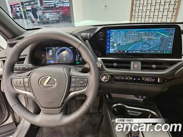 2026 Lexus U-Class — صورة 9