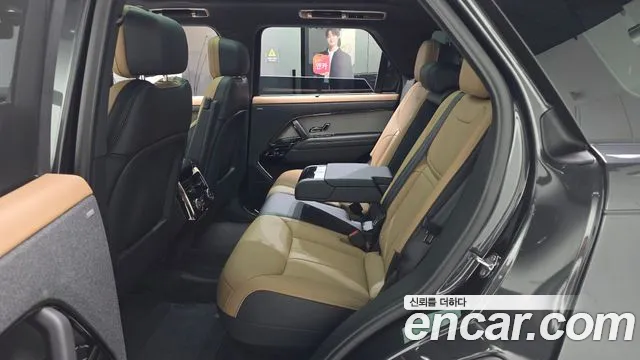 2026 Land Rover Range Rover — صورة 4