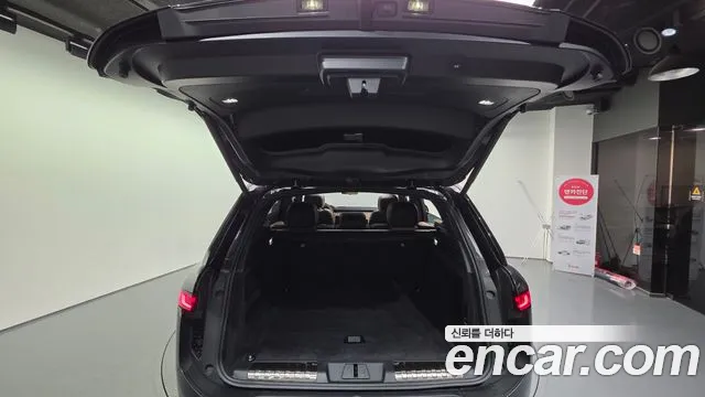 2026 Land Rover Range Rover — صورة 10