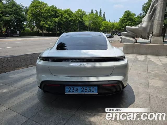 2026 Porsche — — صورة 4