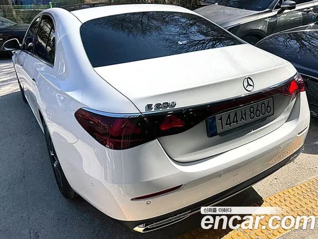 2026 Mercedes-Benz E-Class — صورة 4