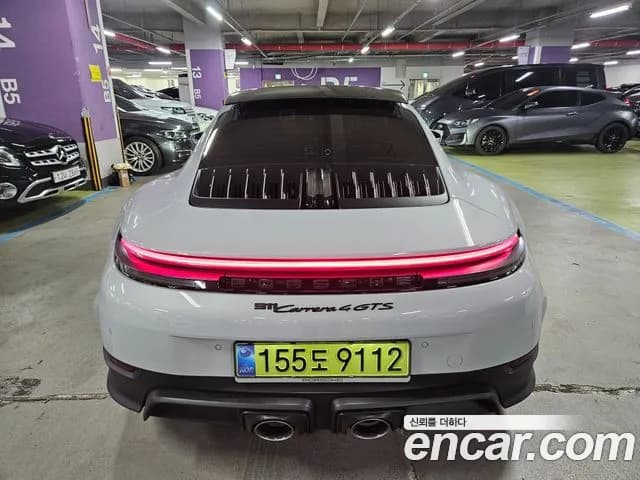 2026 Porsche 911 — صورة 4