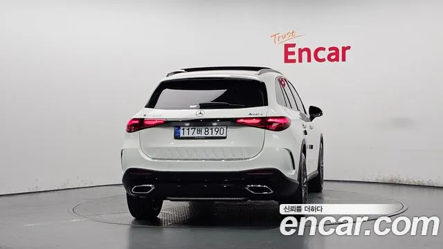 2026 Mercedes-Benz GLC — صورة 4