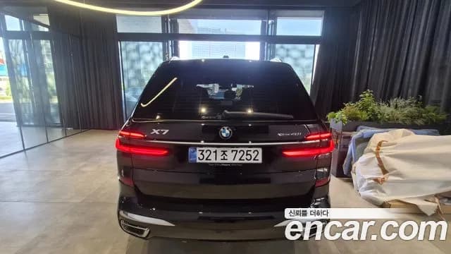 2026 BMW X7 — صورة 3