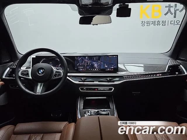 2026 BMW X7 — صورة 10