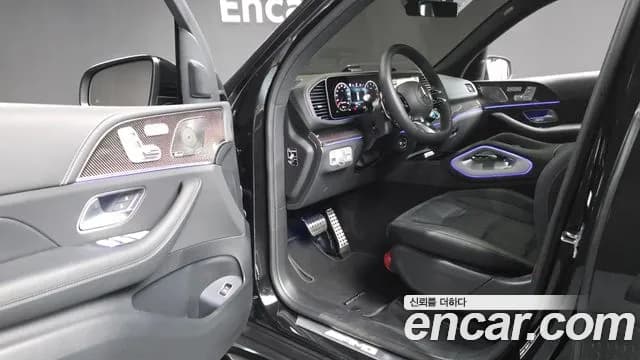 2026 Mercedes-Benz GLS — صورة 10