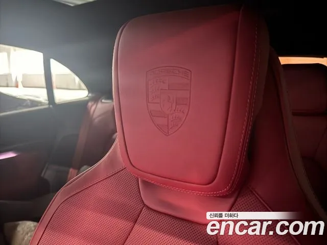 2026 Porsche EV — صورة 8