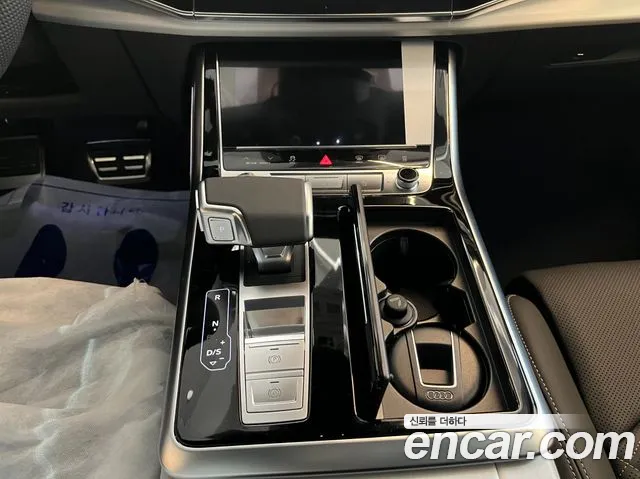 2026 Audi Q8 — صورة 9