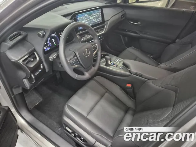 2026 Lexus U-Class — صورة 10