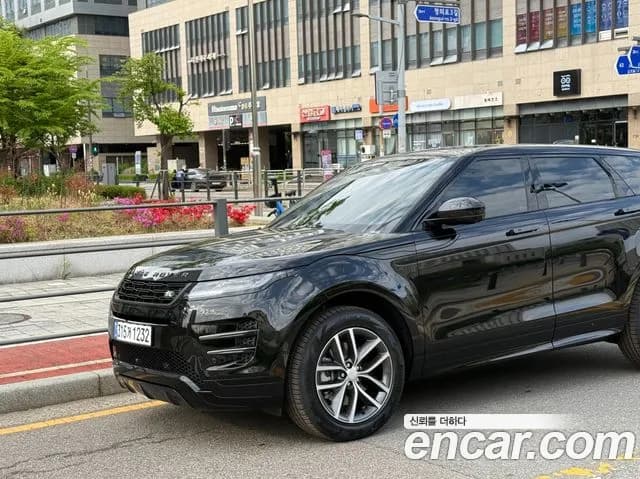 2026 Land Rover Range Rover — صورة 3