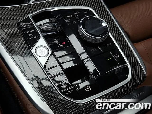 2026 BMW X7 — صورة 9