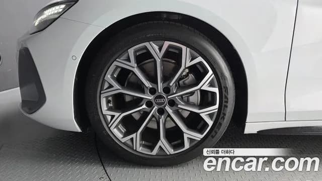 2026 Audi A6 — صورة 5